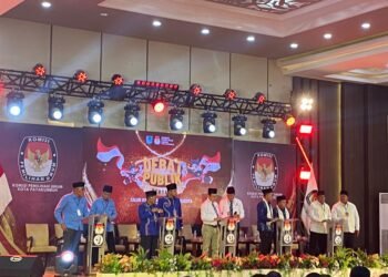 Debat Pilkada Payakumbuh: Paslon 02 Tanyakan Soal Penolakan Ulama Berdakwah, Begini Jawaban 4 Paslon