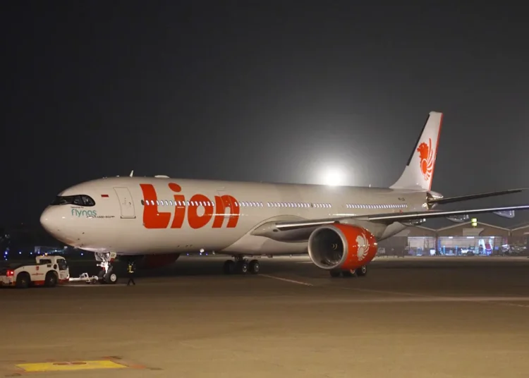 Maskapai Lion Air. Int