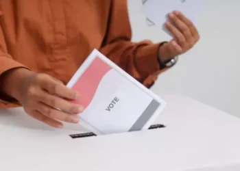 Pilkada Bukittinggi: Erman Safar-Heldo Aura dan Ramlan Nurmatias-Ibnu Asis Bersaing Ketat!