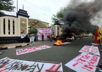 Mahasiswa Desak Kapolda Sumbar Dicopot, Buntut Masalah Tambang Ilegal Libatkan Aparat