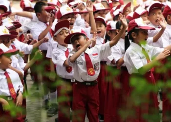DPR Dorong Pendidikan Seluruh SD Gratis