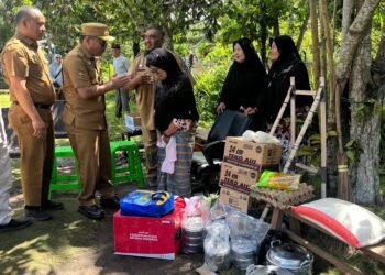 Pemko Payakumbuh Salurkan Bantuan Bagi Korban Kebakaran