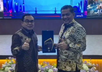 Bank Nagari Raih Penghargaan FIR 2024 Terbaik