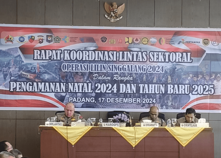 Rapat Koordinasi Lintas Sektoral Operasi Lilin Singgalang 2024 di Mapolda Sumbar, Selasa (17/12).