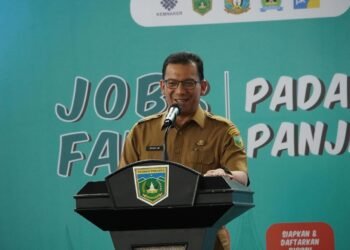 Pj Wali Kota Padang Panjang Buka Job Fair, Peluang Baru Pencari Kerja di Rangkaian HJK ke-234