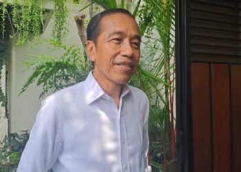 Jokowi Ditanya Status di PDIP, Ngaku Masih Simpan Kartu Tanda Anggota
