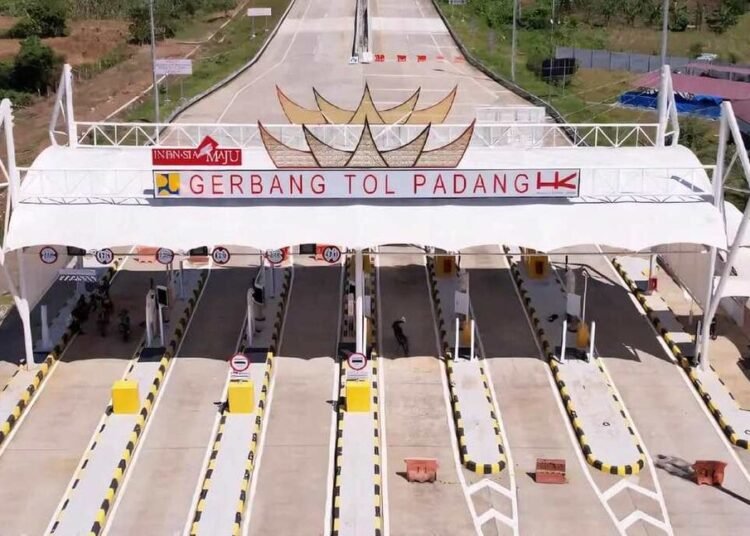 Gerbang Tol Padang-Sicincin (foto: ist)