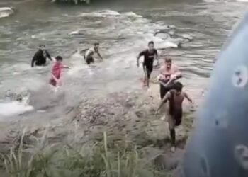 4 Orang Hanyut di Kawasan Pemandian Lubuk Minturun Padang, Dua Meninggal Dunia