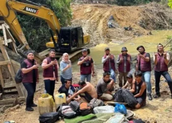 Terciduk Menambang Emas Ilegal, Lima Pria Asal Sumbar Ditangkap di Riau