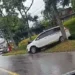 Kronologi Dua Mobil Adu Banteng di Jalan Raya Padang-Solok