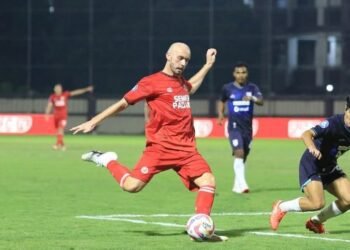 Charlie Scott Resmi Tinggalkan Semen Padang FC
