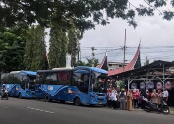 Ketidakjelasan Kontrak BOK, Empat Koridor Bus Trans Padang Berhenti Beroperasi