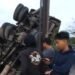 Kronologi Truk Batu Bara Hantam Tiga Toko Warga di Padang hingga Terjungkir