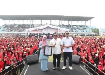 Pergelaran Talempong Pacik Pecahkan Rekor MURI, Ketua DPRD Jemi Hendra: Terima Kasih Perempuan Dharmasraya