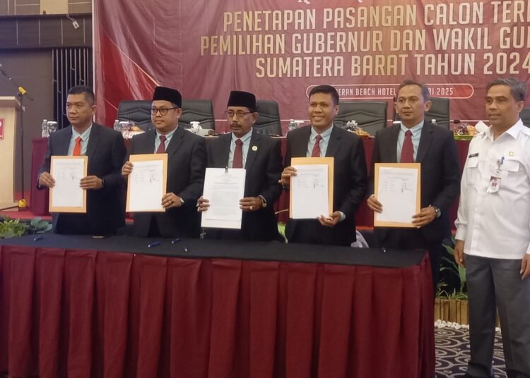 Rapat Pleno Penetapkan Gubernur dan Wakil Gubernur terpilih Sumbar (foto: Habil/Sumbarkita)
