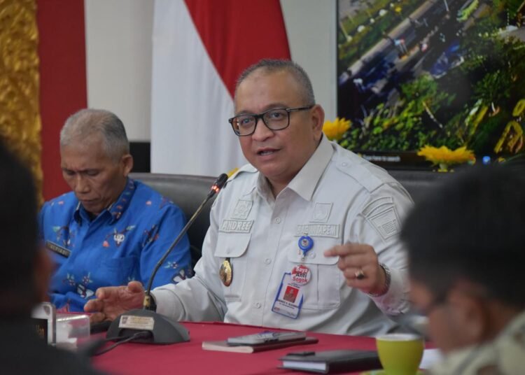 Pj Wali Kota Padang, Andree Algamar.