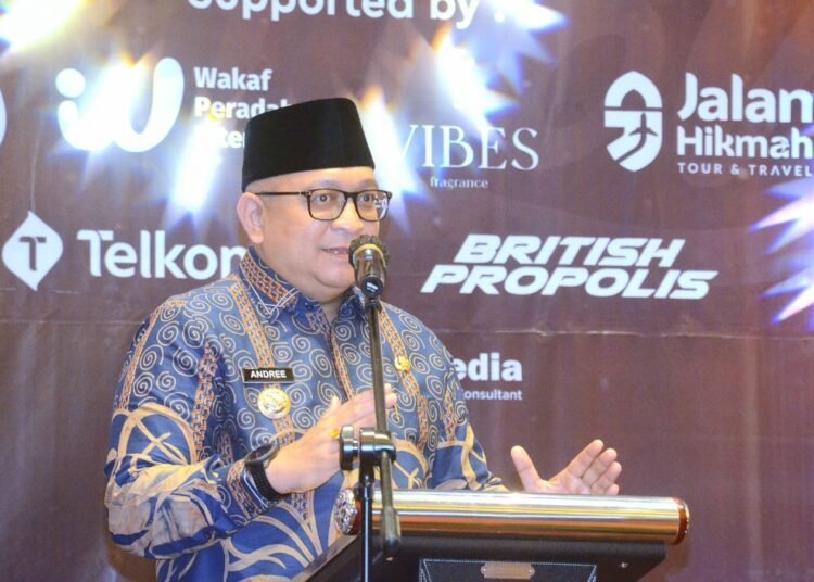 Pj Wali Kota Padang Andree Algamar saat membuka acara The Journey of Love Re-Connect.
