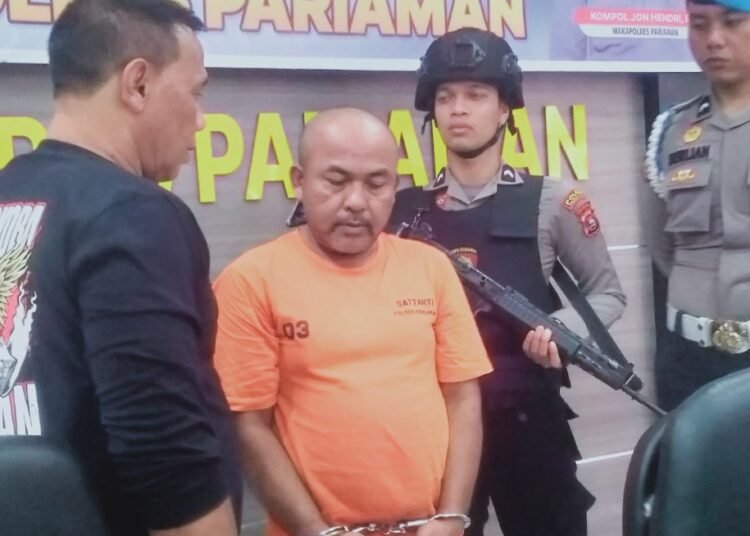 Seorang PNS di Padang Pariaman ditangkap polisi karena mengedarkan narkoba.