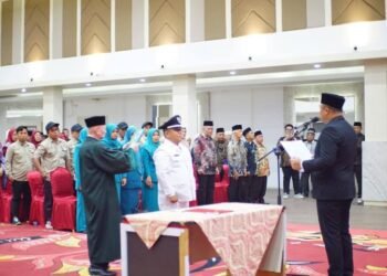 Bupati Dharmasraya Lantik Wali Nagari Abai Siat: Tingkatkan Dedikasi dan Loyalitas dalam Pengabdian