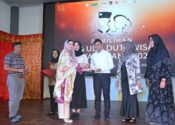 Diikuti Ratusan Peserta, Ajang Pemilihan Uda dan Uni Duta Wisata Kota Padang 2025 Resmi Dimulai