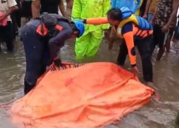 Dua Korban Hanyut di Pesisir Selatan Akhirnya Ditemukan