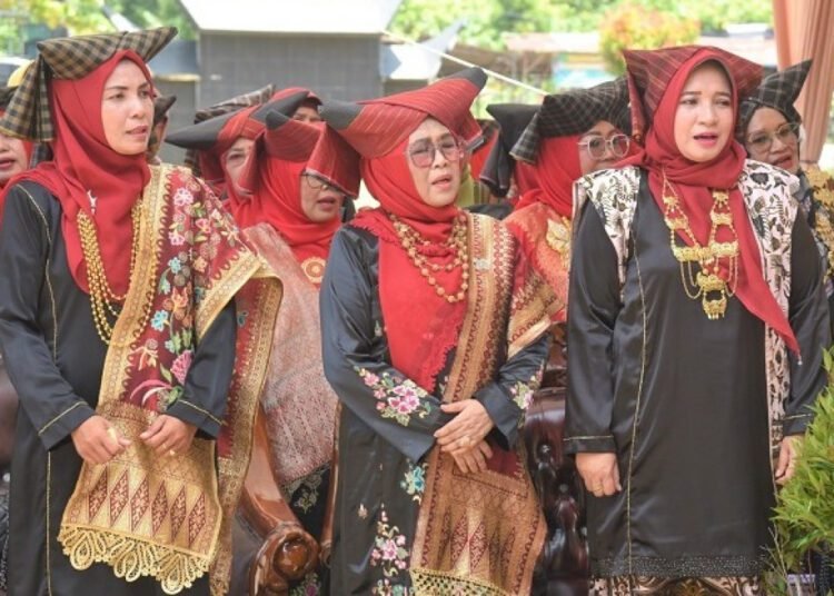 Bundo Kanduang (foto: Diskominfo Pariaman)