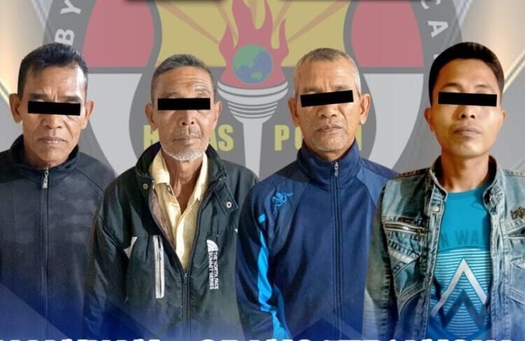 Empat tersangka diamankan di Mapolres Payakumbuh.