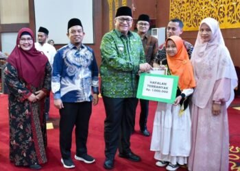 Apresiasi Santri Penghapal Al-Quran, Pj. Wako Harap Padang Jauh dari Kenakalan Remaja