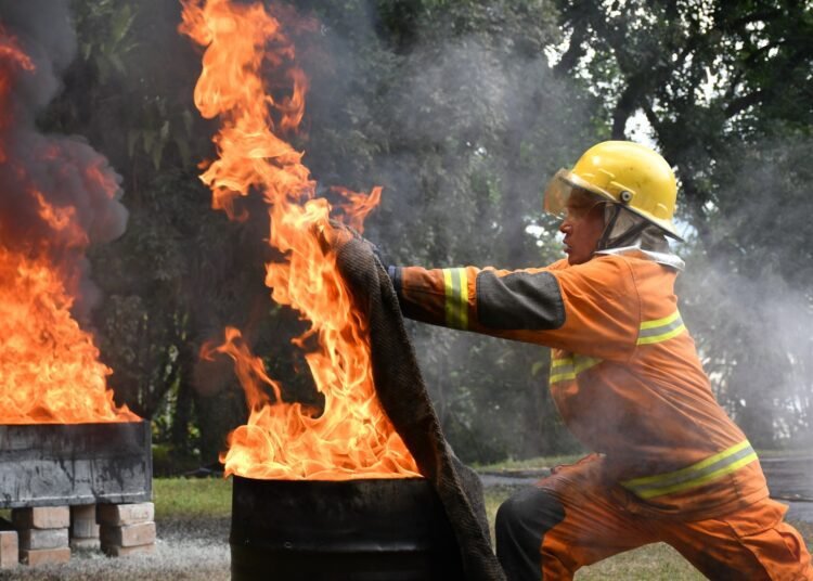 PT Semen Padang menggelar SHE Challenge 2025 dalam rangka memperingati Bulan Keselamatan dan Kesehatan Kerja (K3) Nasional.