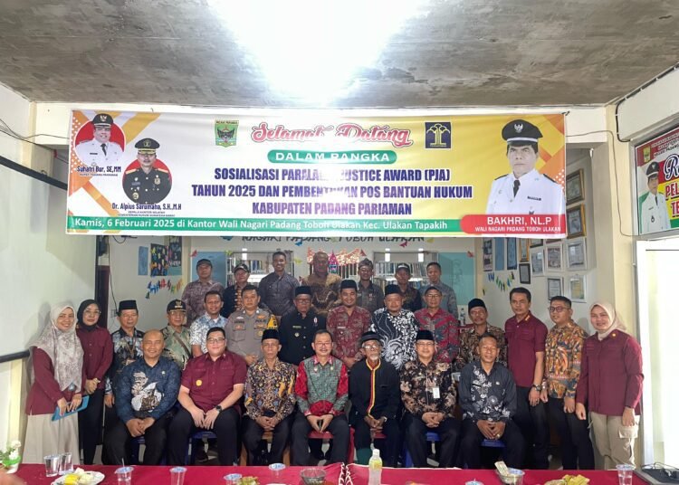 Pemkab Padang Pariaman menggelar Sosialisasi Paralegal Justice Award 2025 dan Pembentukan Pos Bantuan Hukum di Aula Kantor Wali Nagari Padang Toboh Ulakan, Kecamatan Ulakan Tapakis, Kamis (6/2).