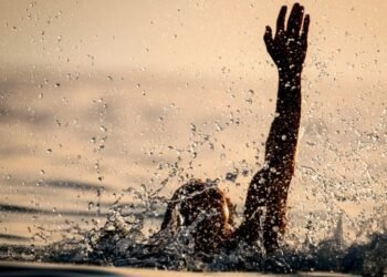 Dua Bocah Dilaporkan Terseret Ombak di Pasaman Barat