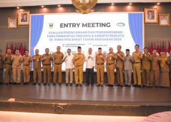 Pj Wali Kota Padang Hadiri Entry Meeting Evaluasi Perencanaan dan Penganggaran 2025