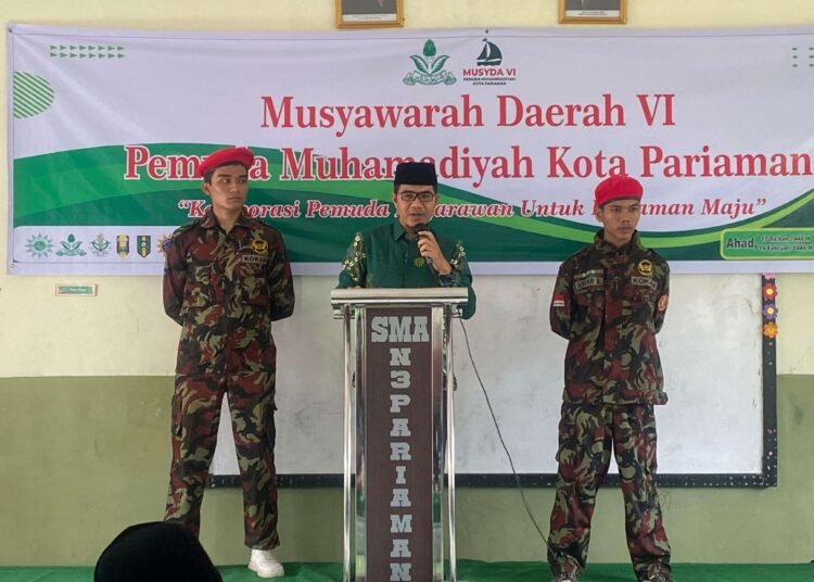 Plt.Kadis Pendidikan, Pemuda dan Olahraga Kota Pariaman, Riky Falantino saat memberikan sambutan pada Musyawarah Daerah Pemuda Muhamadiyah Kota Pariaman di Aula SDIT Muhamadiyah, Padang Cakua, Pariaman Selatan, Minggu (16/2/25). (Dok : Dinas Dikpora Pariaman)