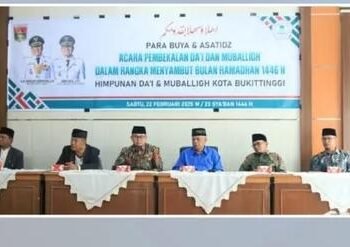 Sambut Ramadan 1446 H, Wakil Wali Kota Bukittinggi Resmikan Pembekalan Da’i dan Mubaligh