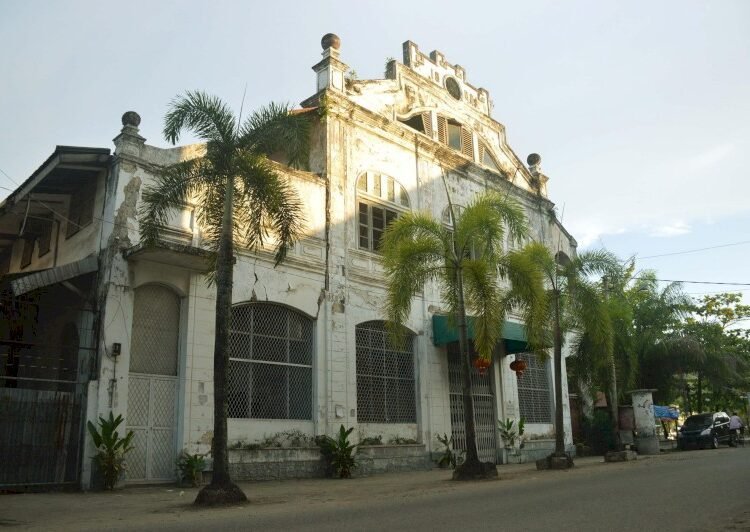 Gedung Padangsche Spaarbank di Kota Padang (foto: Pemko Padang)