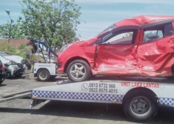 Dua Mobil Tabrakan di Padang Pariaman, Korban 2 Orang