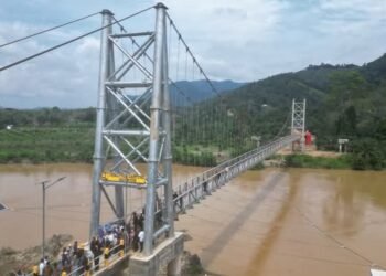 Jembatan Gantung Siguntur di Dharmasraya Diresmikan, Kado Manis Sutan Riska di Ujung Masa Jabatan