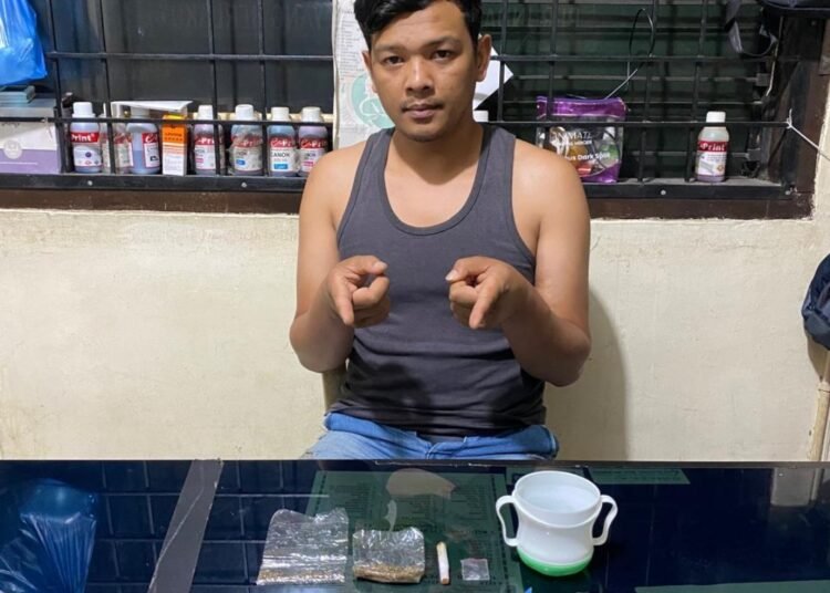 Terduga pelaku dan barang bukti narkoba diamankan Polres Payakumbuh