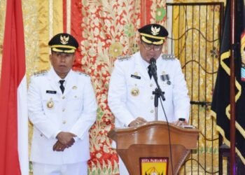 Yota Balad dan Mulyadi Sampaikan Visi Misi 5 Tahun ke Depan dalam Rapat Paripurna DPRD Kota Pariaman
