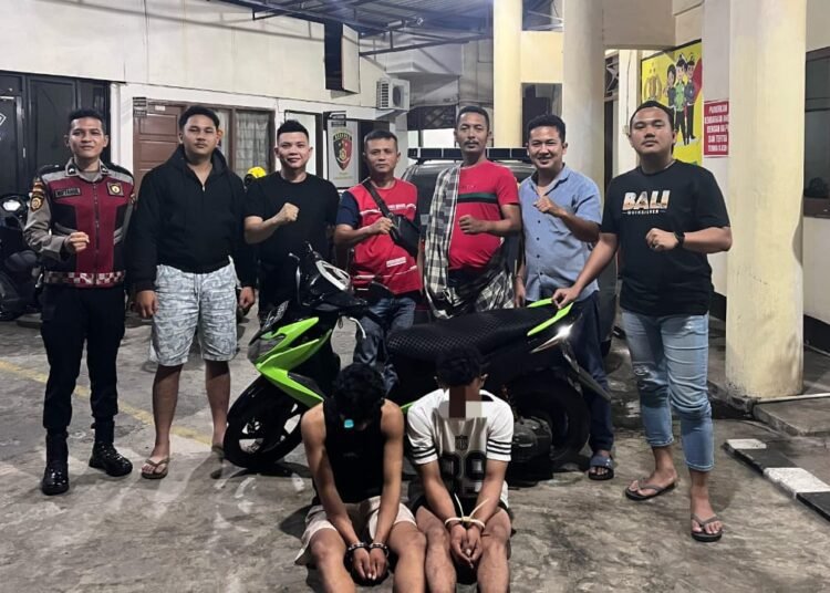 Dua pelaku pencurian di Padang diciduk polisi.