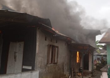 Kebakaran di Padang, Rumah Warga di Padang Habis Dilahap Api