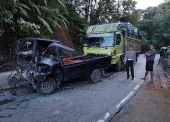 Tiga Kendaraan Tabrakan Beruntun di Sitinjau Lauik, Korban Dua Orang