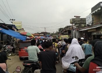 Pasar Bedug di Koto Baru Dharmasraya Jadi Tempat Berburu Takjil