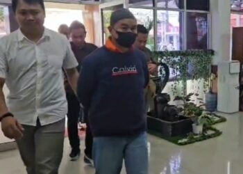 Tersangka Penembak Polisi di Solok Selatan Diserahkan ke Kejari Padang