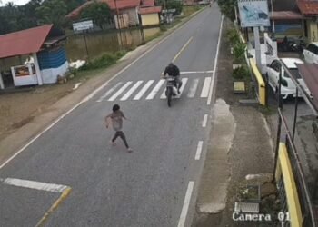 Pemotor Tabrak Pejalan Kaki di Jalan Padang-Painan