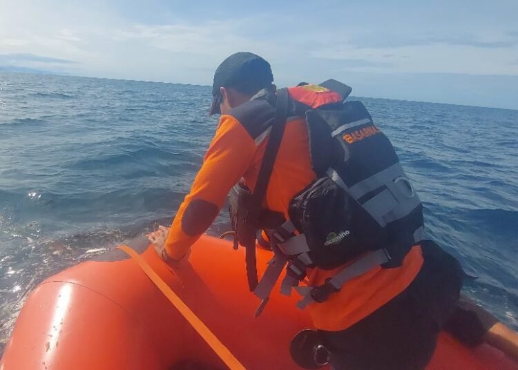 Pencarian nelayan diduga hilang di sekitar Pulau Penyu Pesisir Selatan, Jumat (7/3).