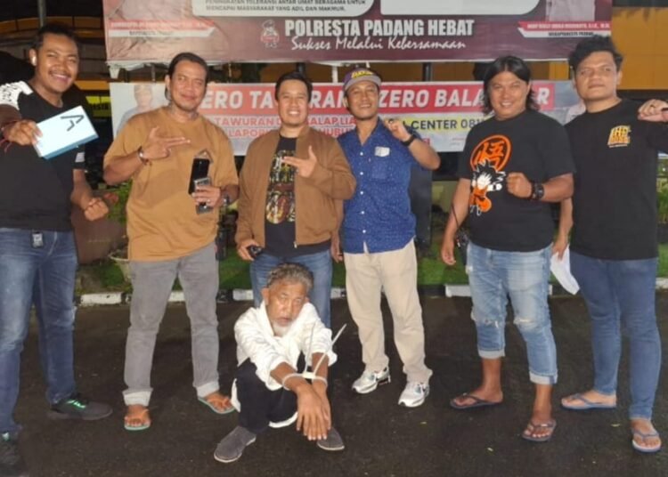 Seorang pria asal Riau ditangkap diduga mencopet di Kota Padang.