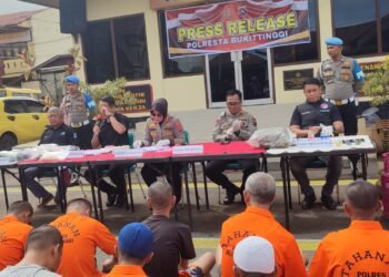 Oplos Gas 3 Kg Jadi 12 Kg, Seorang Pria di Bukittinggi Ditangkap Polisi