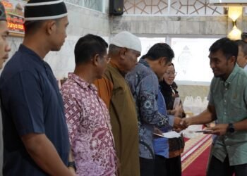 Berkah Ramadan, YBM PLN UID Sumbar Salurkan Rp932,9 Juta untuk Ribuan Orang