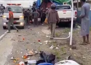 Mobil Dinas Tabrak Pemudik dan Truk di Jalan Raya Padang-Bukittinggi, Korban 7 Orang